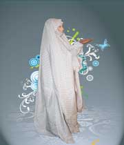 حکم انداختن چادر روی صورت در نماز